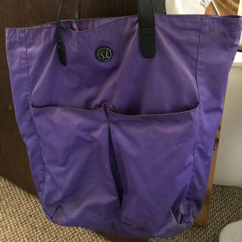 XL Lululemon Gym Bag